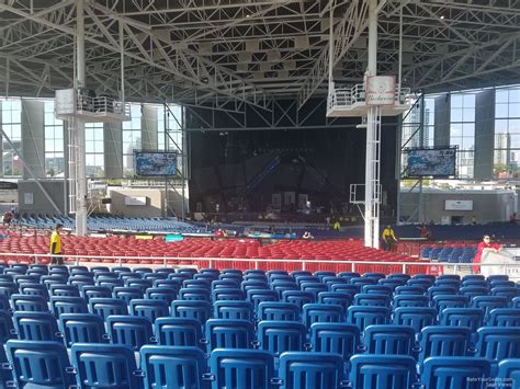 Find hotels near Budweiser Stage, Toronto from $98.